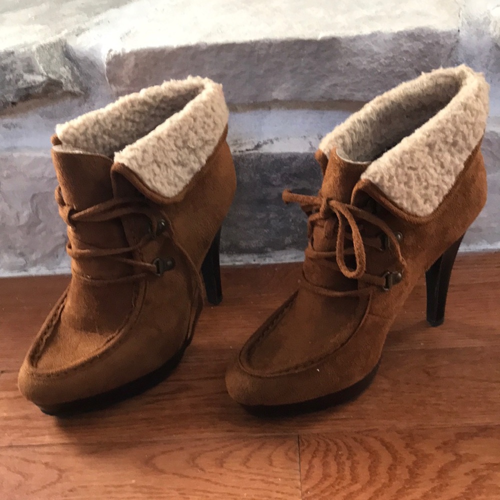 Spiked Heel Booties 💕.   Size 8